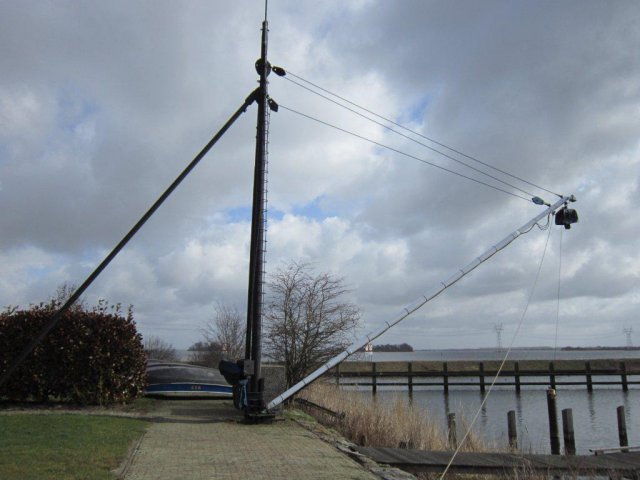Boat-crane